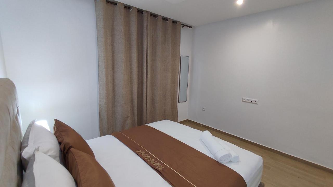 Dlx02 Apartment Oujda Luaran gambar
